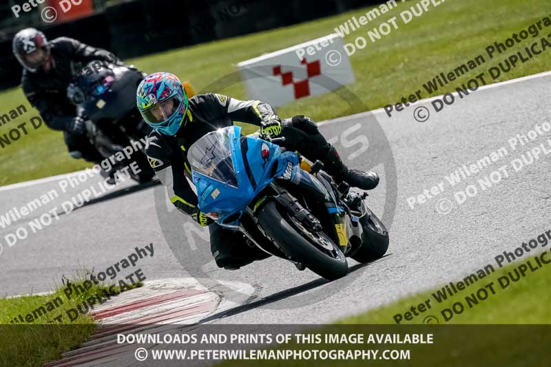 cadwell no limits trackday;cadwell park;cadwell park photographs;cadwell trackday photographs;enduro digital images;event digital images;eventdigitalimages;no limits trackdays;peter wileman photography;racing digital images;trackday digital images;trackday photos